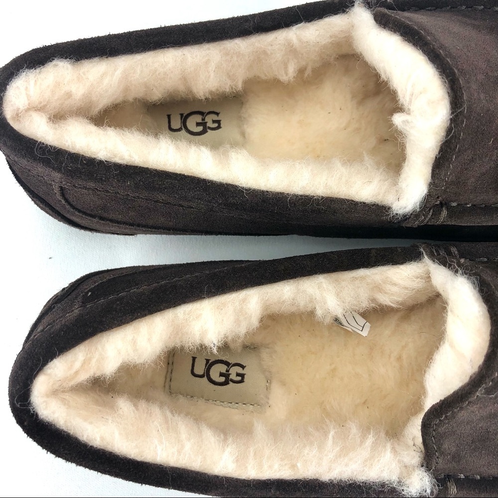 Like New Ascot Slippers - Picture 6 of 14